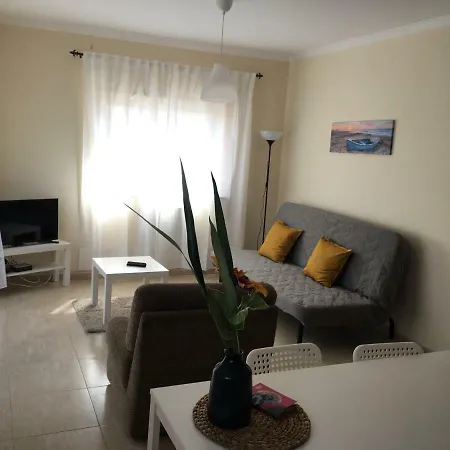 Trajadinha Beach House * Moledo