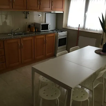 Trajadinha Beach House * Moledo